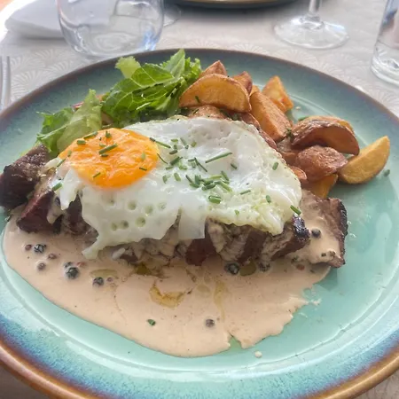 Boutique & Restaurant - Casa Dos Suecos بيت ضيافة