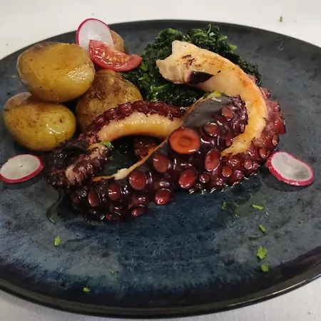 Boutique & Restaurant - Casa Dos Suecos فيغيورا دا فوز