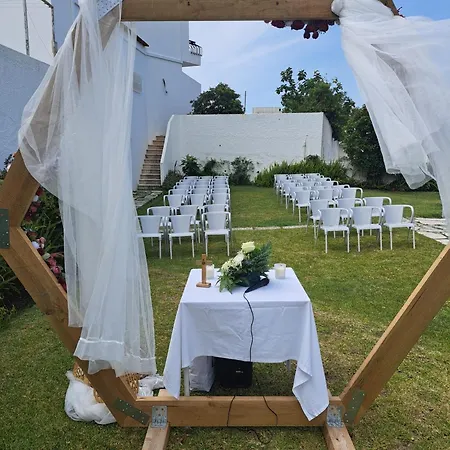 Guest house Boutique & Restaurant - Casa Dos Suecos 3*