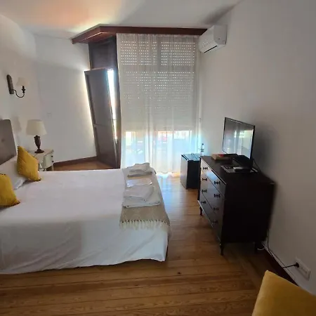 Guest house Boutique & Restaurant - Casa Dos Suecos 3*