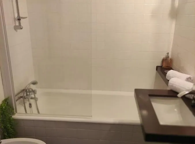 Гостевой дом Boutique & Restaurant - Casa Dos Suecos 4*