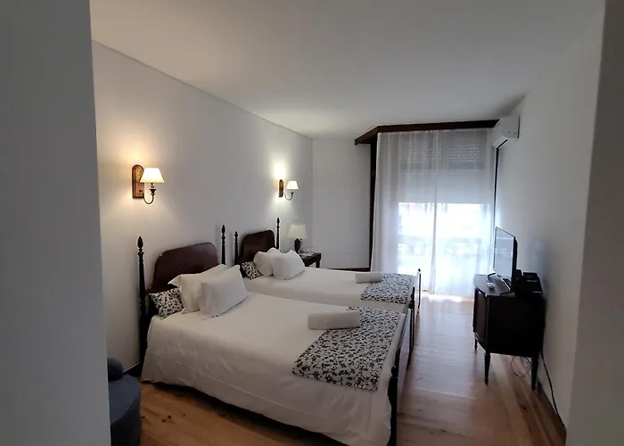 Boutique & Restaurant - Casa Dos Suecos Фигейра-да-Фош