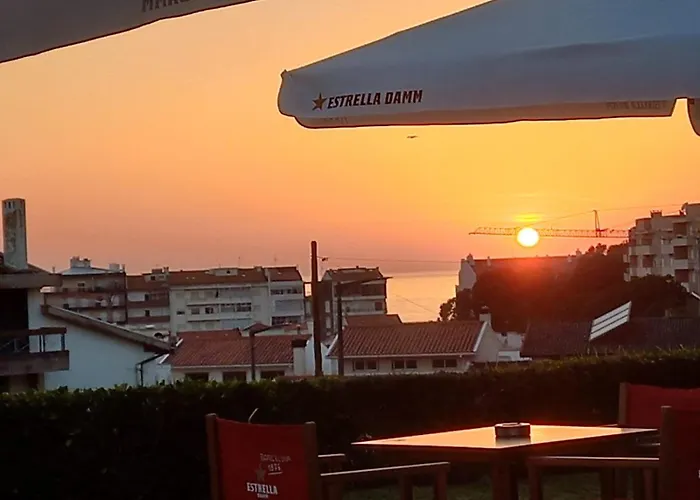 Гостевой дом Boutique & Restaurant - Casa Dos Suecos